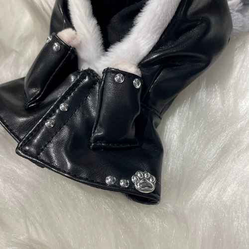 【momoru ✖︎ OshiVerseコラボぬい服🐺🧸】