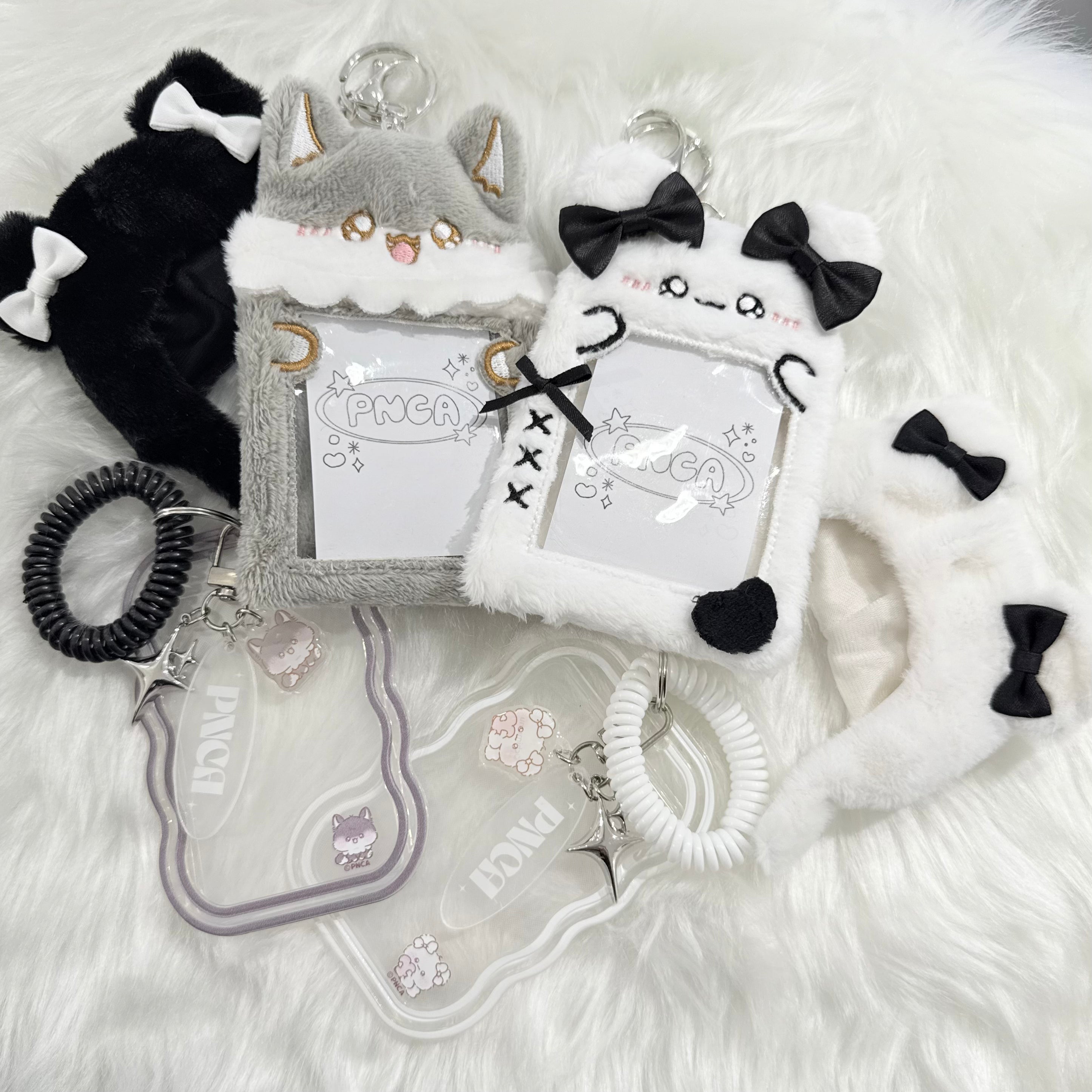 【ふわふわトレカホルダー】FUWAKYUN 推し活シリーズ🤍 by PNCA